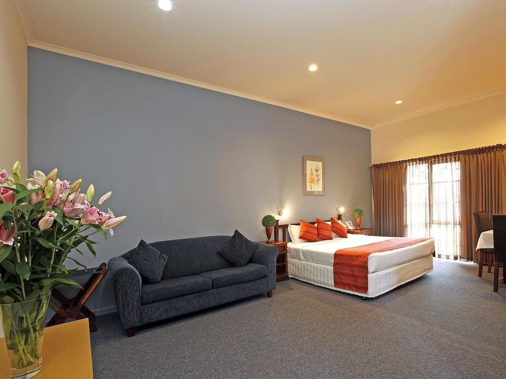 Comfort Inn Greensborough, VIC photo 1