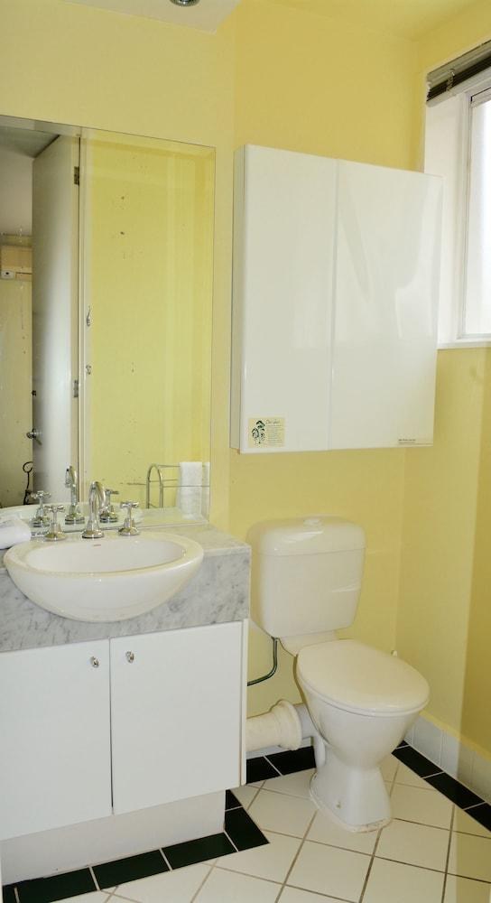 Knightsbridge Apartments photo 3