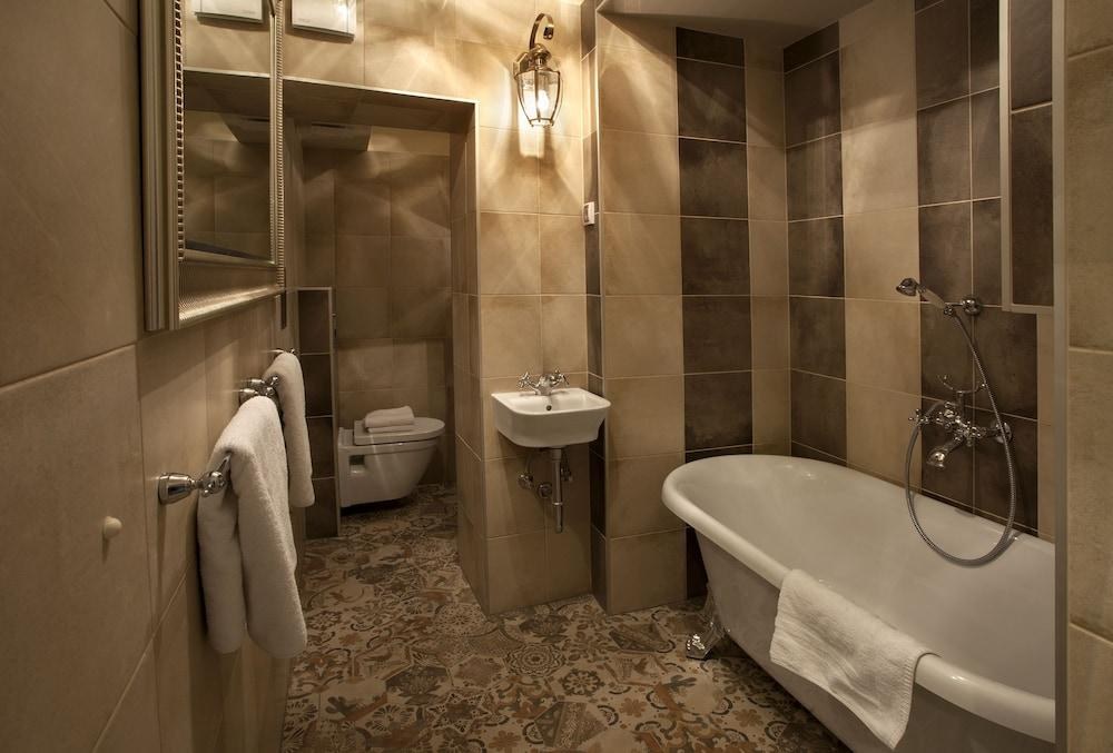 Corto Old Town Pension photo 3