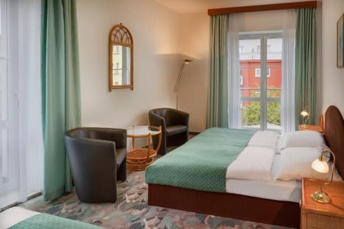 Hotel Otar photo 2
