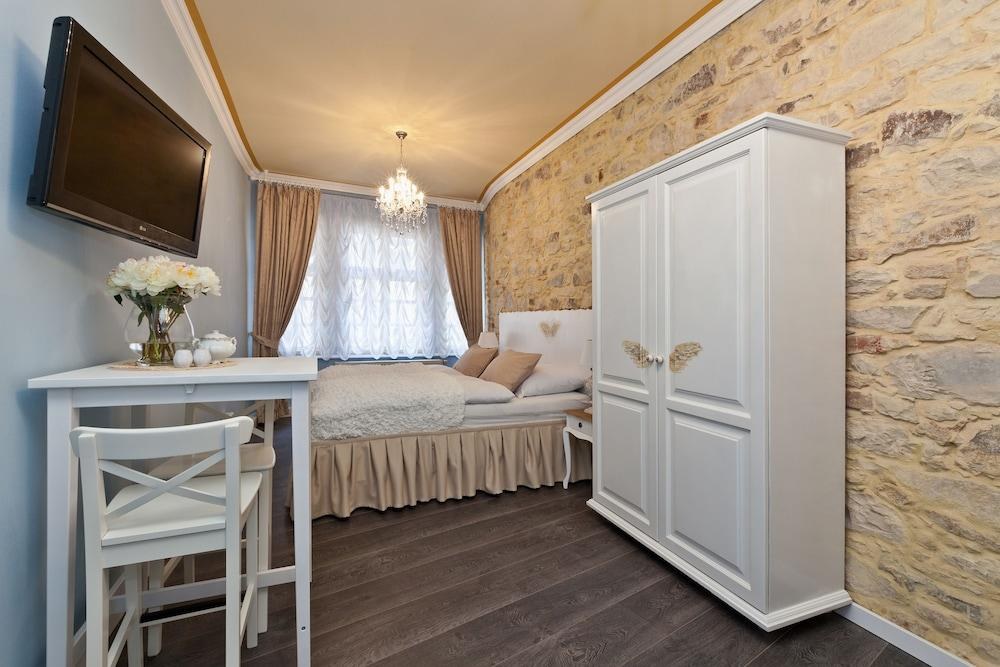 Cathedral Prague Apartments photo 1