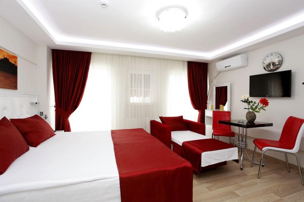 TAKSIM ISTIKLAL SUITES photo 1