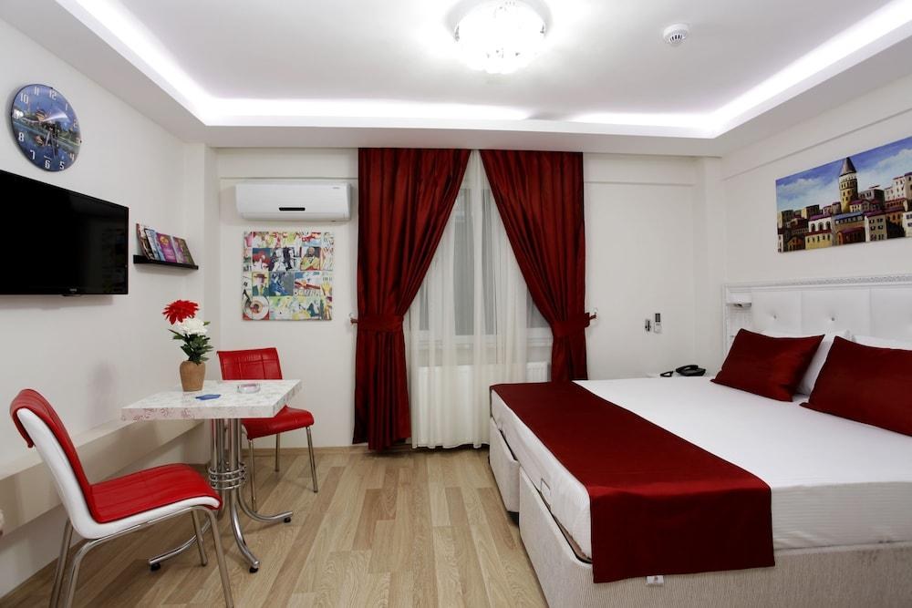 TAKSIM ISTIKLAL SUITES photo 2