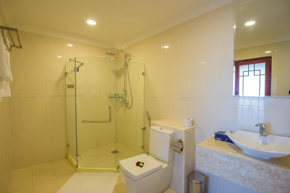 Golden Tulip Zanzibar Resort photo 3