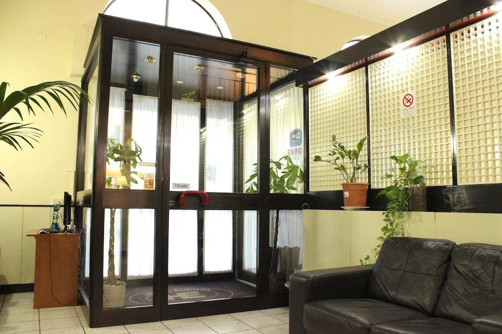 Hotel Europa photo 1