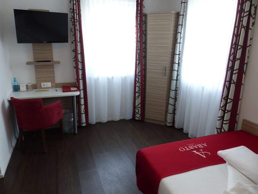 Abasto Hotel & Spa Maisach photo 2