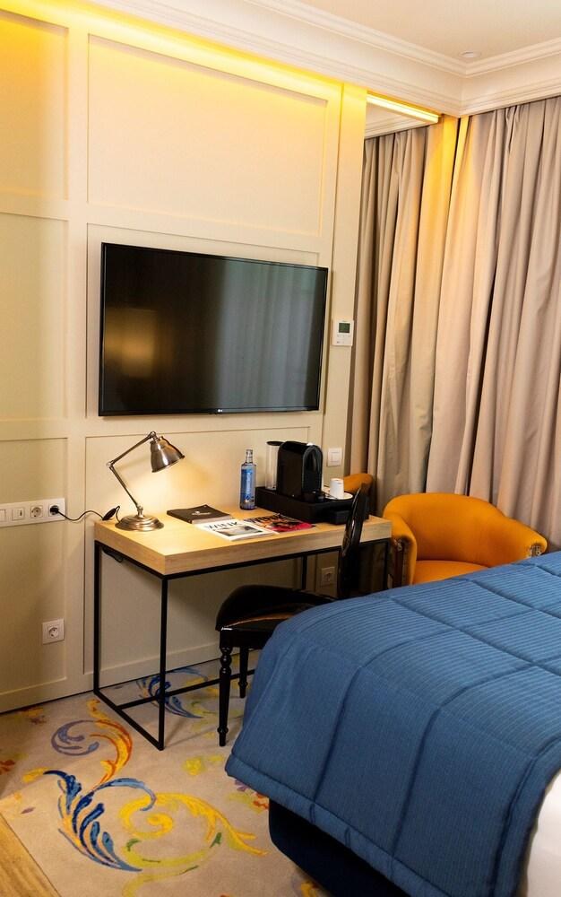 Pestana Collection Plaza Mayor photo 3