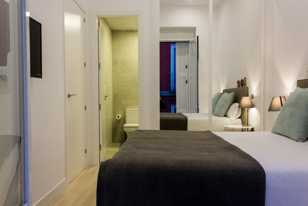 Arenal Suites Gran Vía photo 4