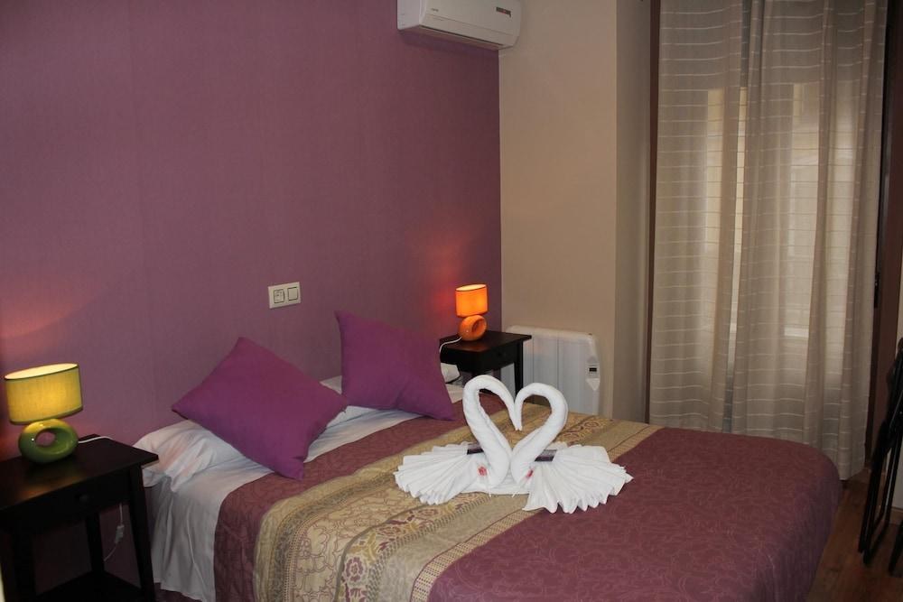 Hostal Art Madrid photo 4