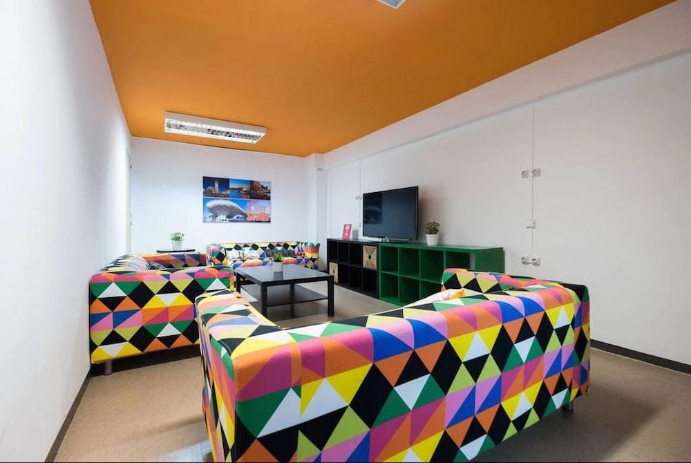 Arc House Barcelona - Hostel