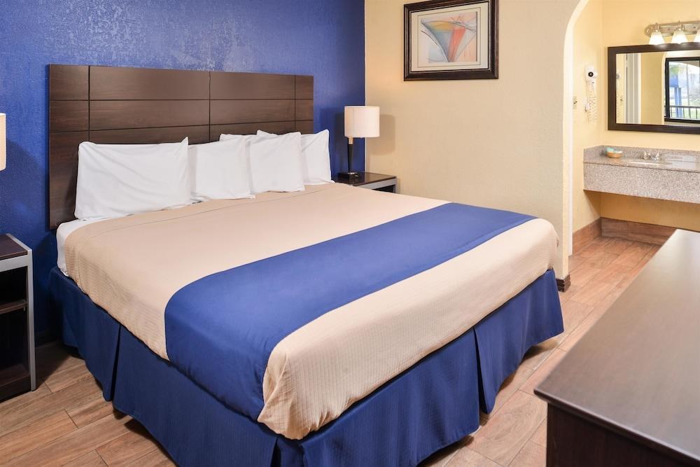Americas Best Value Inn Medical Center Downtown photo 1