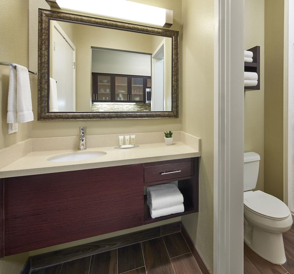 Staybridge Suites Anaheim At The Park photo 3