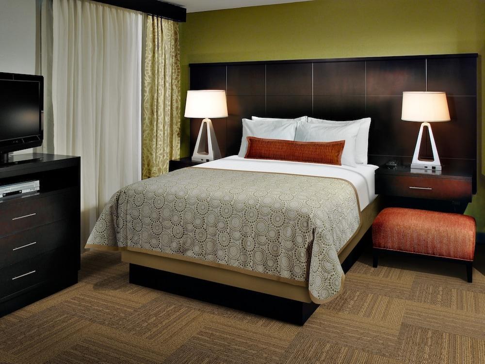 Staybridge Suites DENVER DOWNTOWN photo 2
