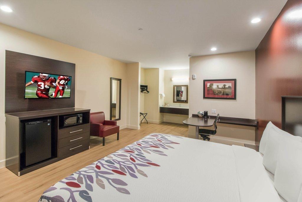 Red Roof Inn Houston - Willowbrook photo 2
