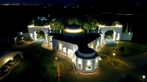 Hotel Alkalat photo 2