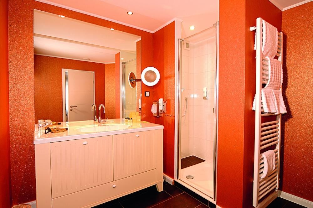 Hotel Business & More SELF CHECK IN photo 3