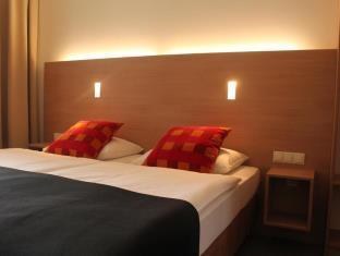 Hotel 38