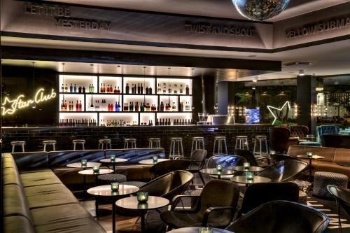 MOTEL ONE HAMBURG AM MICHEL photo 1
