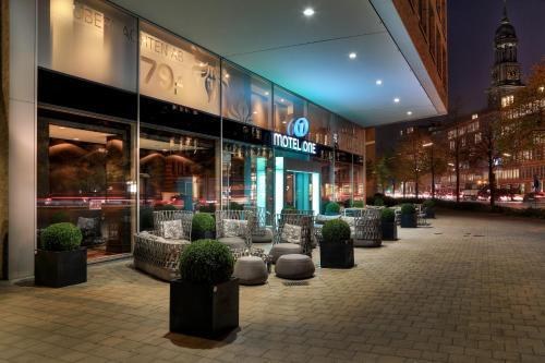 MOTEL ONE HAMBURG AM MICHEL photo 3