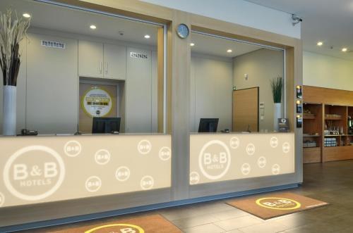 B&B Hotel Hamburg-Altona photo 3