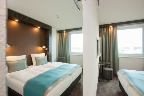 MOTEL ONE BERLIN-TIERGARTEN photo 3