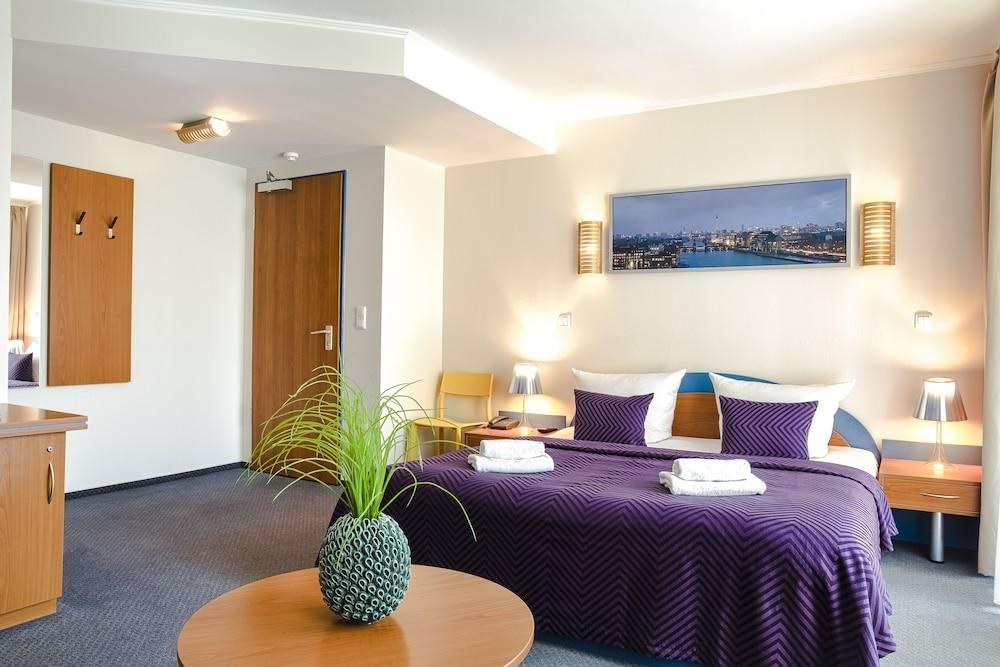 Hotel Ambiente Berlin City photo 1