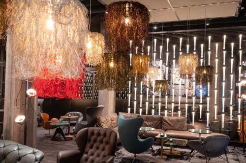 MOTEL ONE BERLIN-SPITTELMARKT photo 1