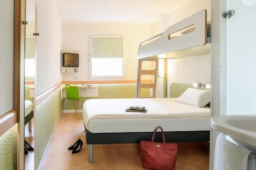 Ibis Budget Hamburg City photo 2