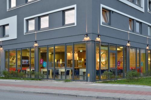 B&B Hotel Hamburg-Harburg photo 1