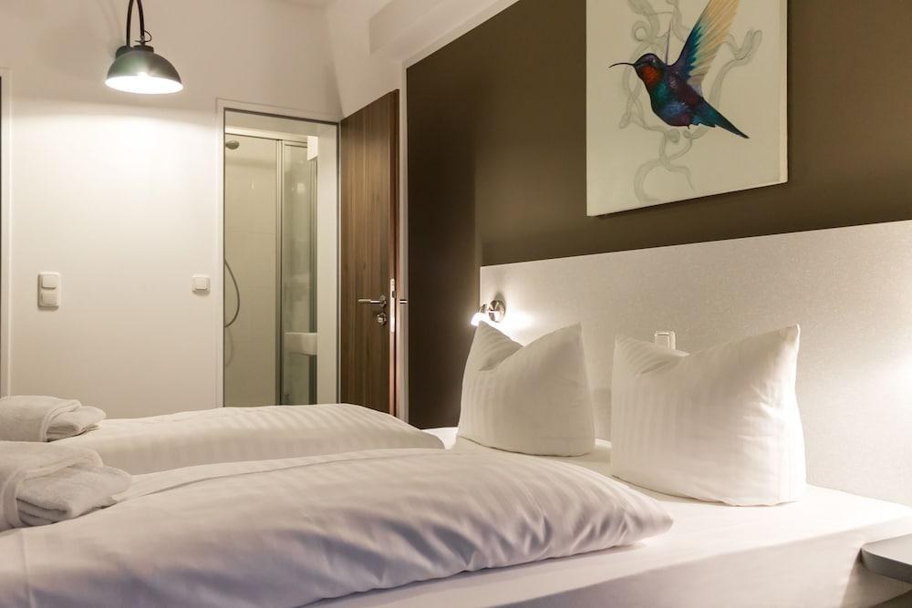 Hotel West Hamburg photo 1