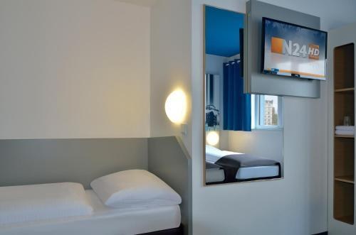 B&B Hotel Hamburg City-Ost photo 2