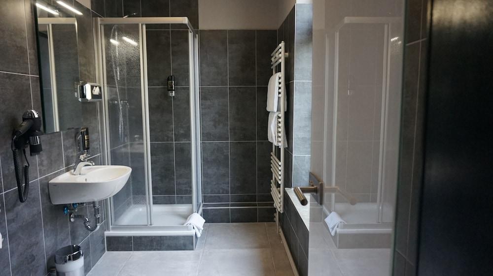 Urban Home Hotel photo 3