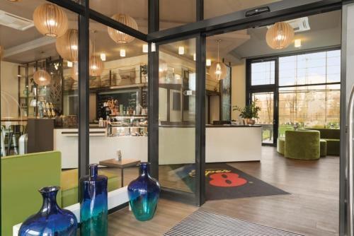 Super 8 by Wyndham Hamburg Mitte photo 3