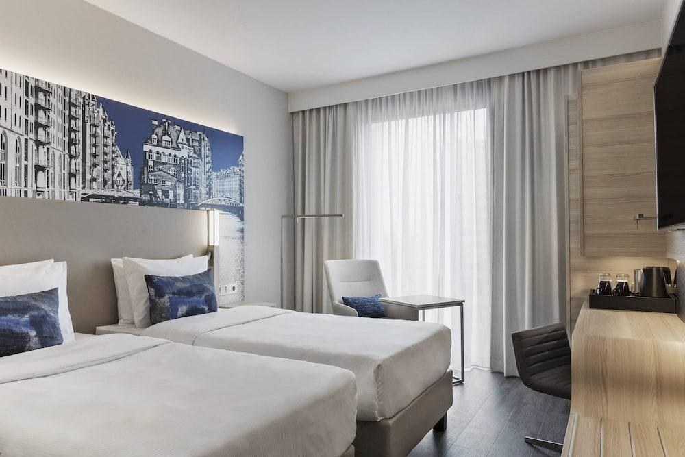 Courtyard by Marriott Hamburg City photo 2