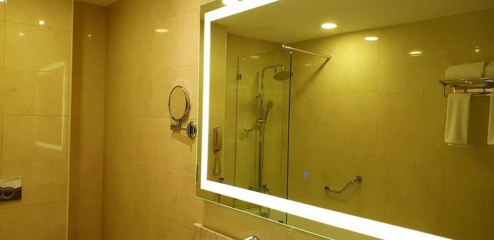 JACOB'S GARDEN HOTEL photo 3