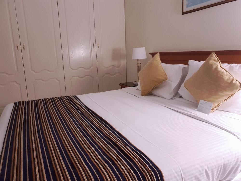Mourouj Hotel Apartments Llc photo 2