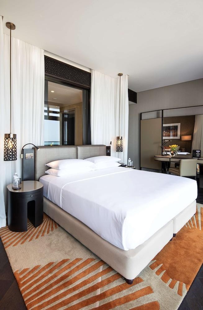 GRAND HYATT ABU DHABI HOTEL & RESIDENCES EMIRATES PEARL photo 2