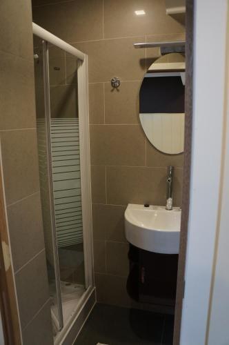 Hotel Evergreen photo 3