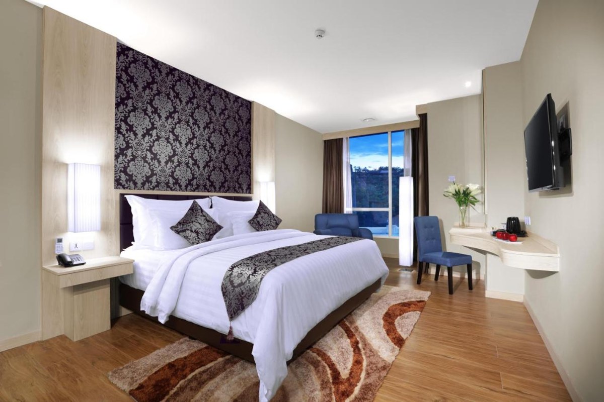 ASTON BATAM HOTEL & RESIDENCE photo 1