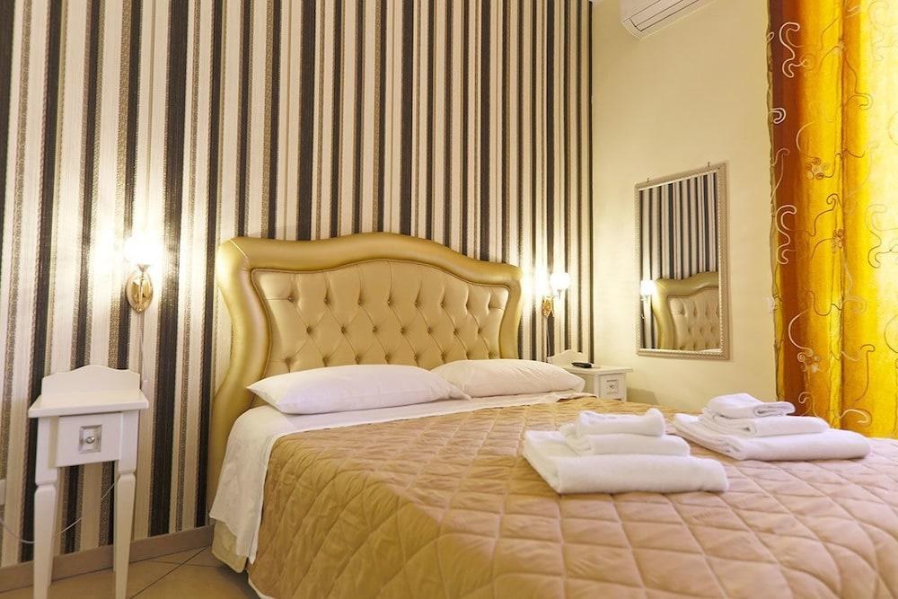 HOTEL NEW SAYONARA