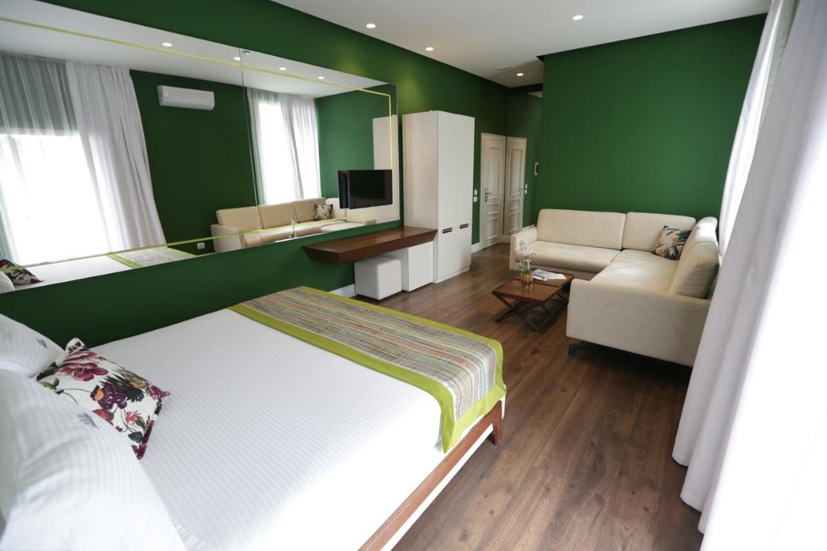 LE PALAZZINE HOTEL photo 2