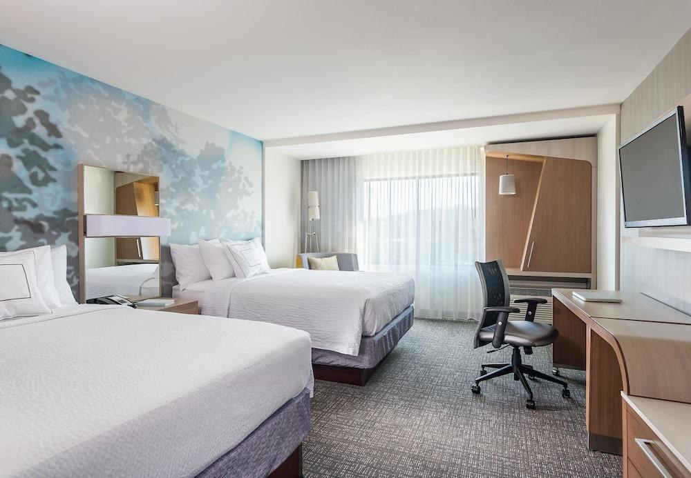 Courtyard by Marriott Charlotte Northlake photo 2