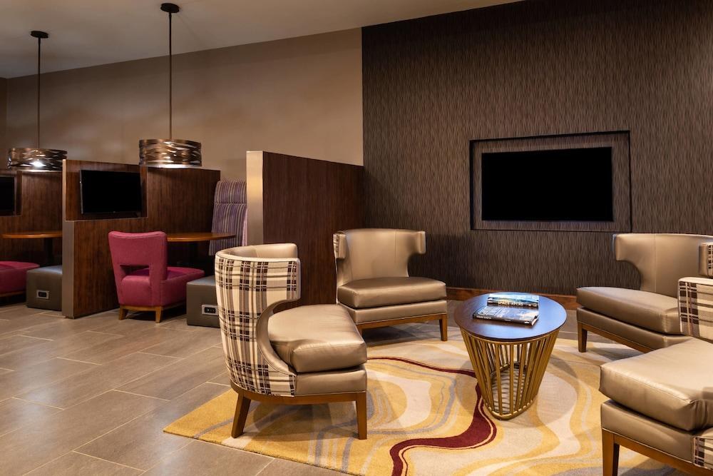 Courtyard by Marriott Charlotte Northlake photo 3