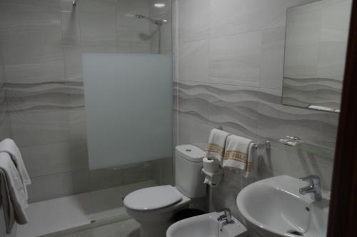 HOTEL VALENCIA photo 3