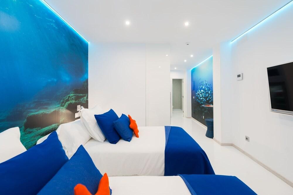 Wavia Hotel - Adults only photo 1