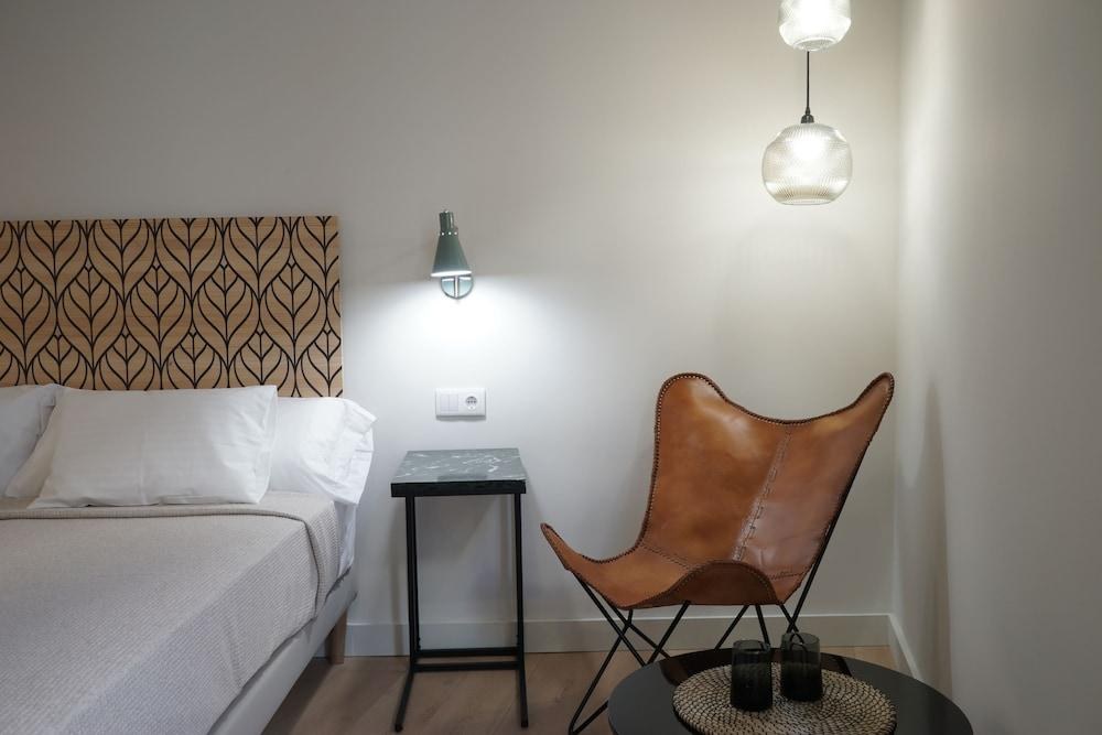 MD Design Hotel - Portal del Real