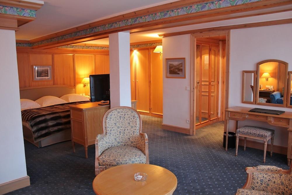 Hotel Carlina Courchevel photo 2