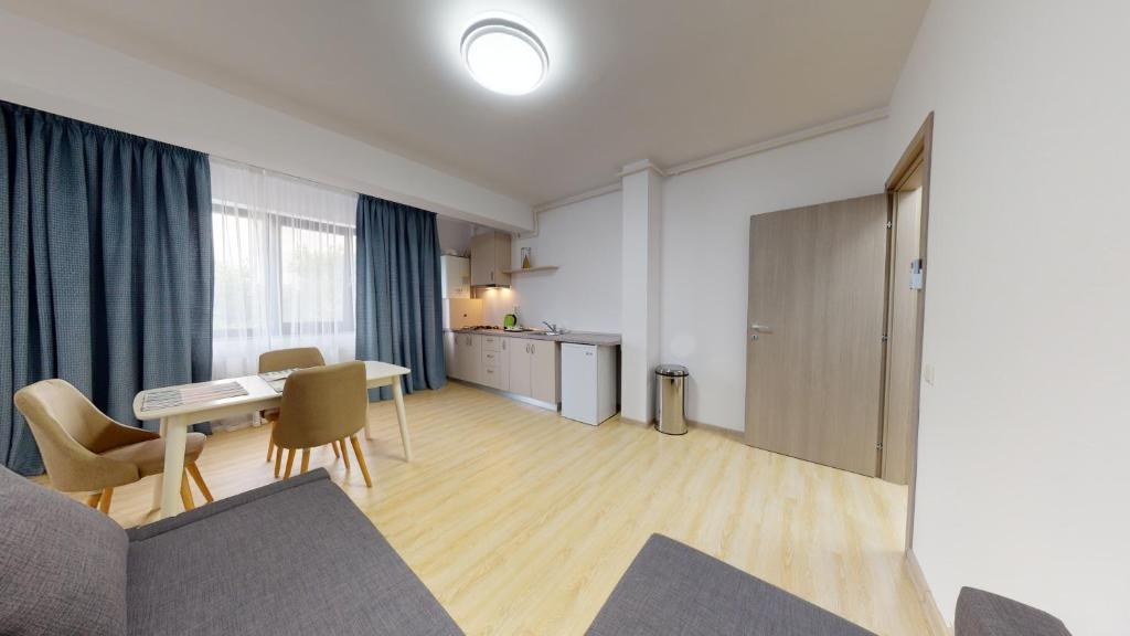 LE BLANC APARTHOTEL photo 4