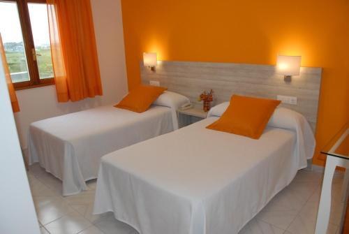 Hotel Playa de las Catedrales photo 2