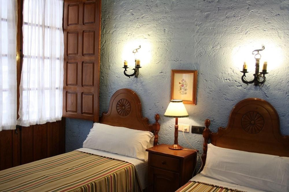 Hotel Hermanos Macias photo 1